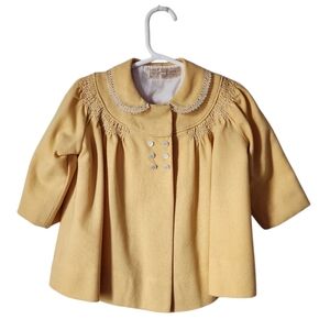 VINTAGE handmade tatted wooly baby coat‎ peter pan collar in merrigold